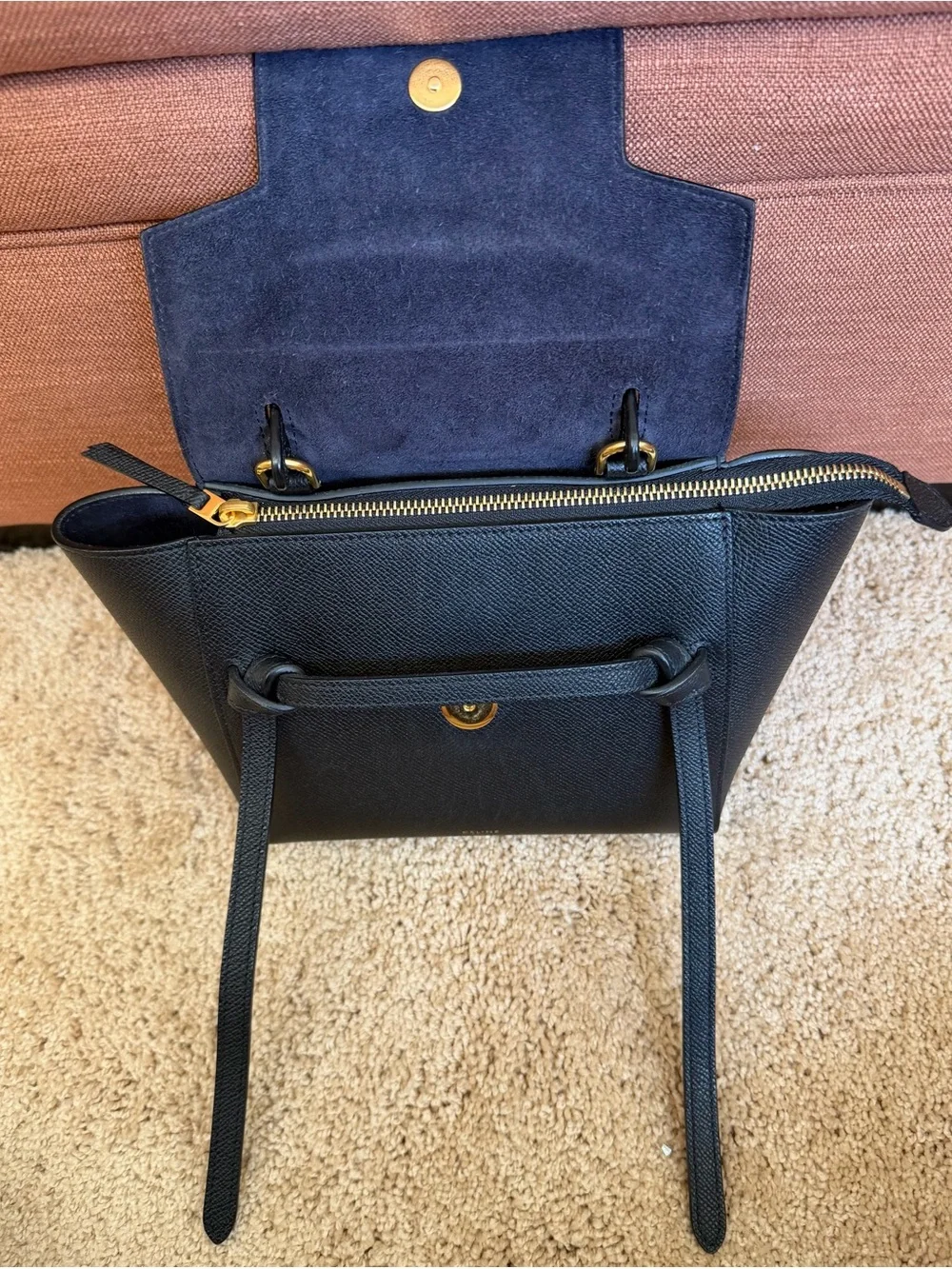 Celine structured nano